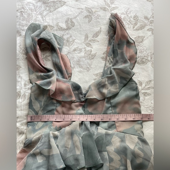 Show Me Your MuMu Reese Ruffle Maxi Dress Medium Watercolor Floral Wedding Guest - Picture 8 of 9